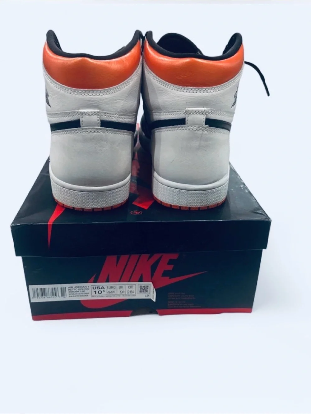 Nike Air Jordan 1 Retro High OG “Electro Orange”